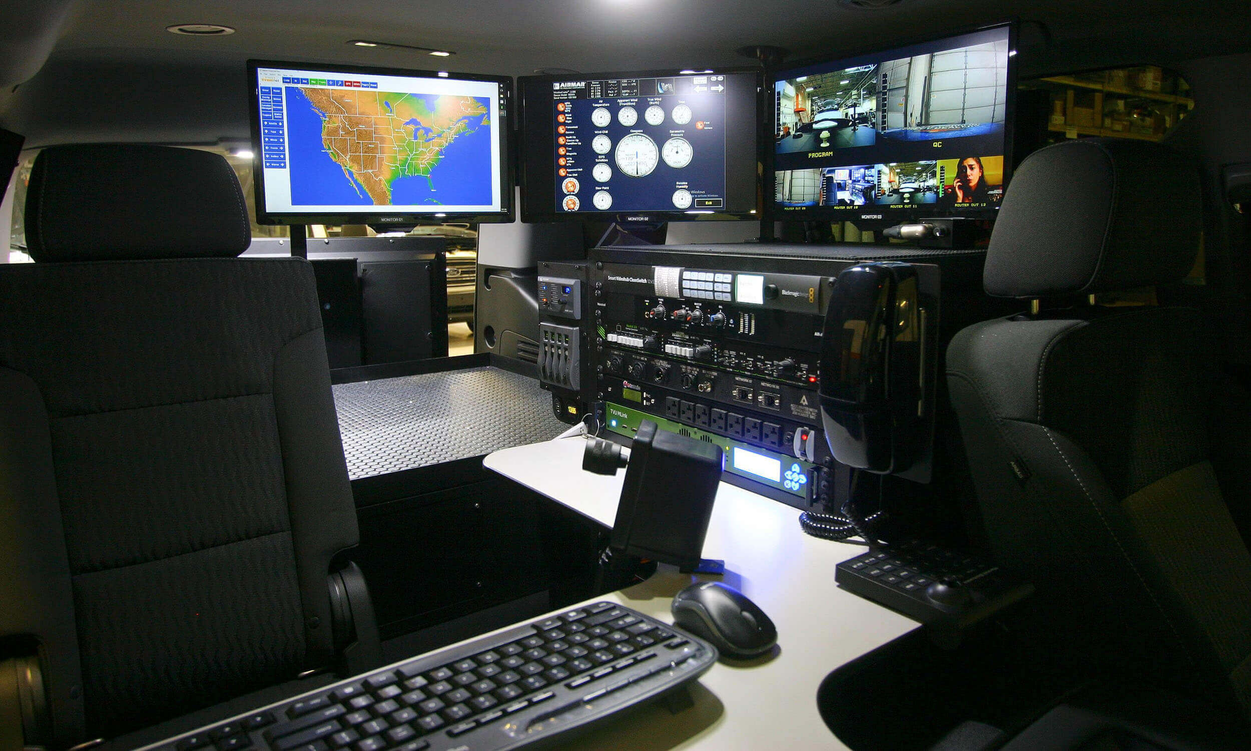 Mid-Size-News-Trucks-Interior-Tahoe